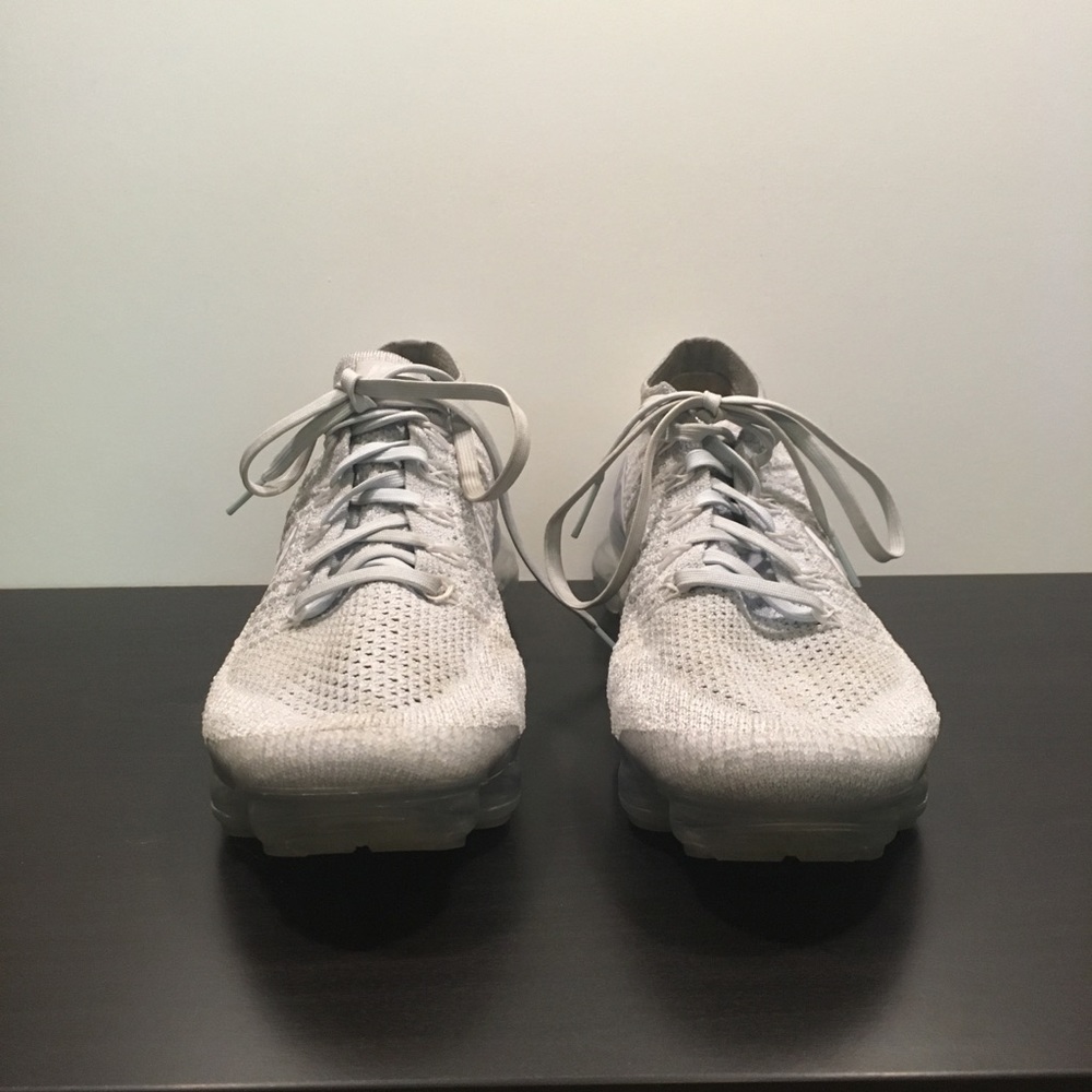 Air VaporMax Pure Platinum Nikes